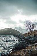 Private Cozy House by the Fjord