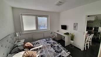 Apartent Klaudius