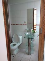 Shanell House - Hostel