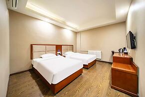 Huaxi Hotel