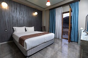 Alaska Resort