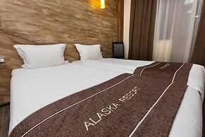 Alaska Resort