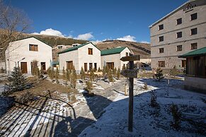 Alaska Resort
