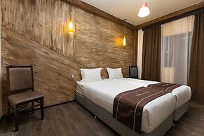 Alaska Resort