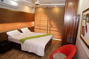 Hak Mall Suites