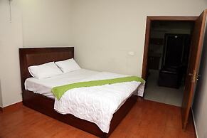 Hak Mall Suites