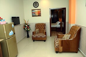 Hak Mall Suites