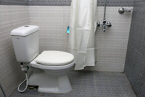 Hak Mall Suites