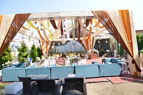 Hotel Golden Leaf Kashmir