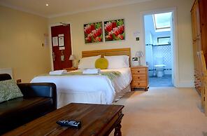 The Carlton Hotel Mumbles