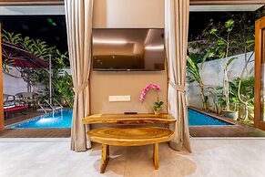Maneh Villa