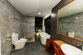 Maneh Villa