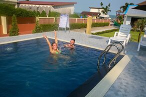 CC Beach Resort