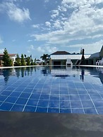 CC Beach Resort