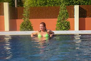 CC Beach Resort