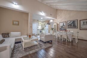 Marinero Apartments