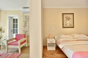 Marinero Apartments