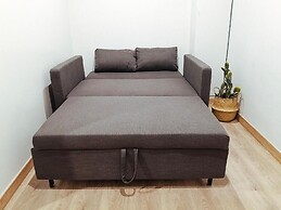 YakThai Poshtel