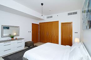 R&H Trident Grand Residences