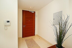 R&H Cluster Q Saba