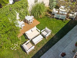 Urla Taş Konak Otel