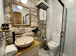 Urla Taş Konak Otel