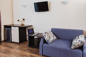 Hotel Monarch