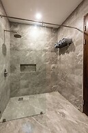 Hotel One