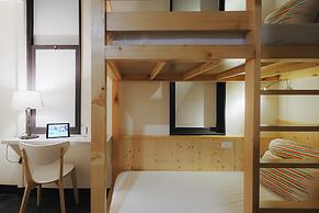 A-Shin Tainan Hostel