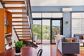 Cove View Retreat