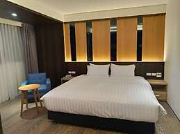 Lantan Moonlight Hotel
