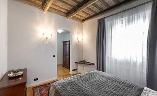 Chateau 9 Apartments by Adrez Living