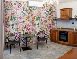 Chateau 9 Apartments by Adrez Living