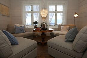 Alnes Gård