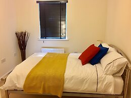 Modern 2 Bed Apartment in Southampton