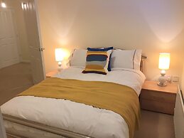 Modern 2 Bed Apartment in Southampton