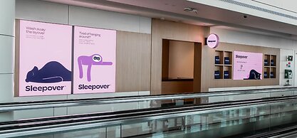 Sleepover Terminal 1, Concourse D – formerly sleep ‘n fly