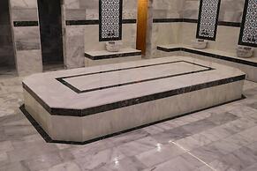Emin Koçak Thermal & Spa - Convention Center