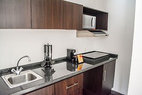 Stain Loft & Suites