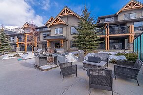 Copperstone Resort - Mountain View Suite
