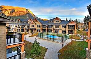 Copperstone Resort - Mountain View Suite