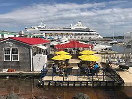 Water Suites