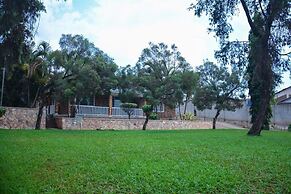 SamWeb Bed and Breakfast