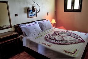 Kuri Beach View Inn