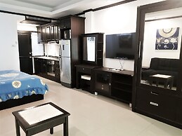 Large Studio Baan Suan Lalana