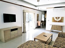 Sea View Corner Condo Jomtien