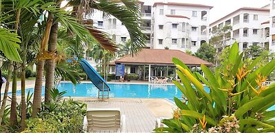 2 bed Condo Baan Suan Lalana
