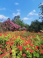 Kiris Garden Hotel