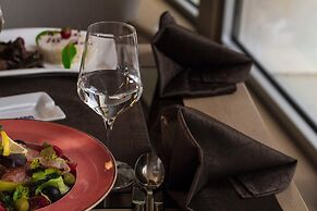 Atera Business Suites