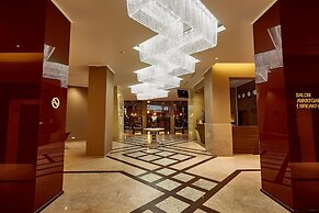 Central Plaza Hotel